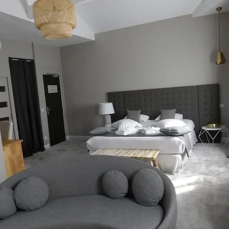Grand Richelieu Hotel 3*