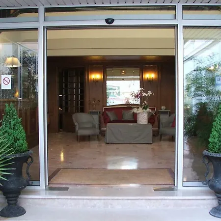 Hotell Grand Richelieu 3*