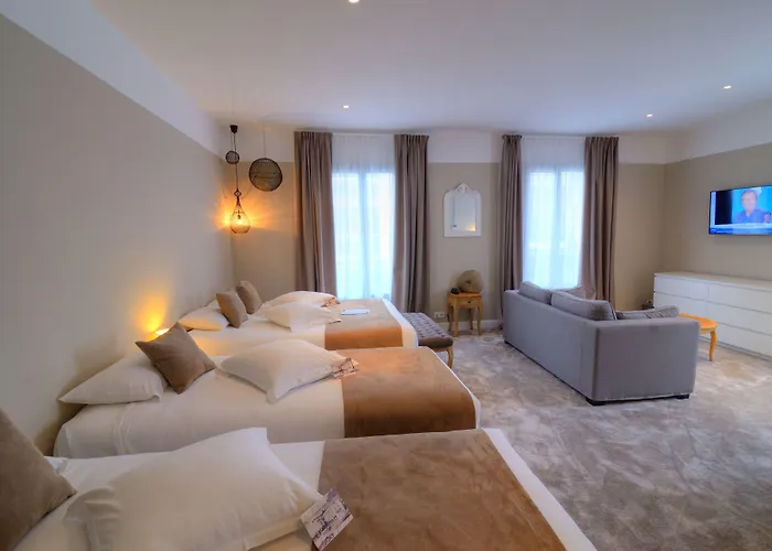 Отель Grand Richelieu Аркашон